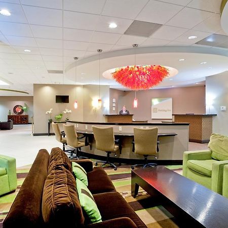 Holiday Inn Olathe Medical Center Интерьер фото